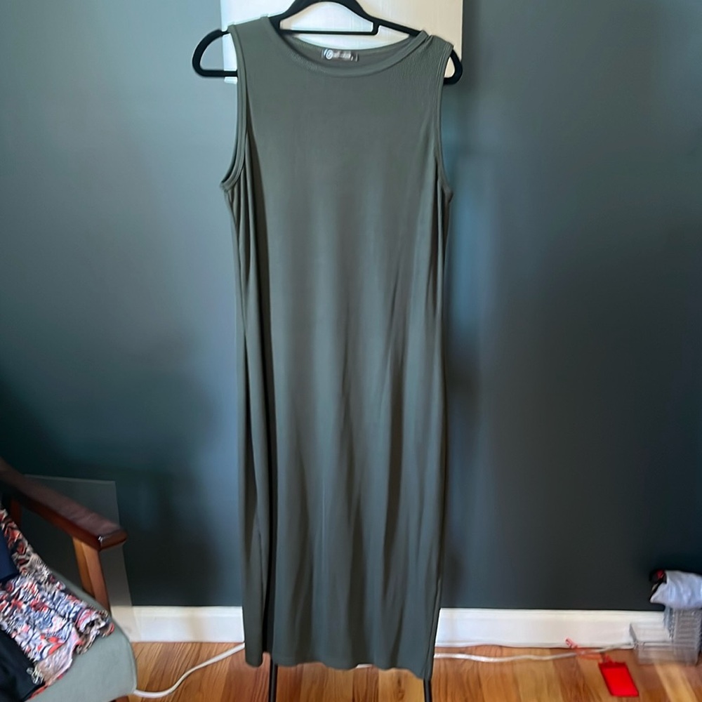 Pretty garden midi tank dress